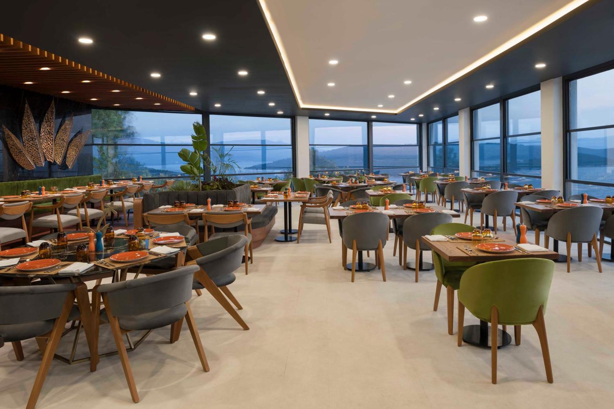 Le Meridien Bodrum Beach Resort Bogazici Екстериор снимка